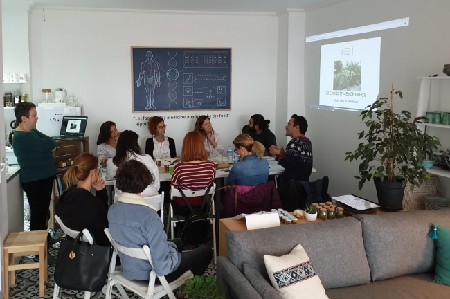 Doğa özlemi çekenler hasretlerini şehirde tarımla gideriyor